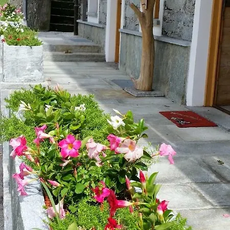 Ospitalità Rurale Familiare Land Wasser Varallo