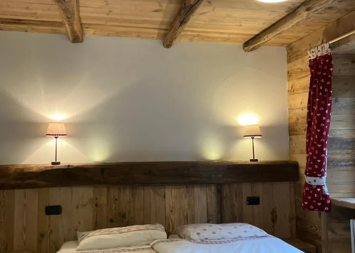 Ospitalita Rurale Familiare Land Wasser 3* Varallo