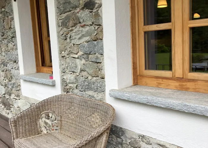Ospitalita Rurale Familiare Land Wasser Varallo
