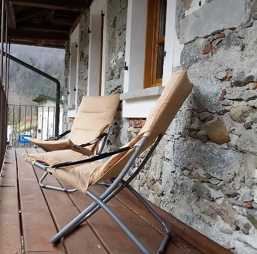 Ospitalita Rurale Familiare Land Wasser Varallo