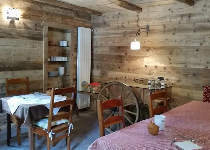 Couette-café Ospitalita Rurale Familiare Land Wasser